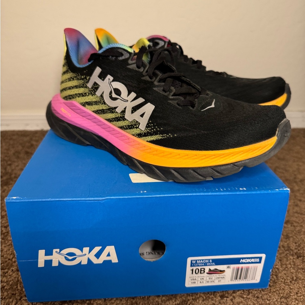 Hoka One One Mach 5 road running women’s size 10